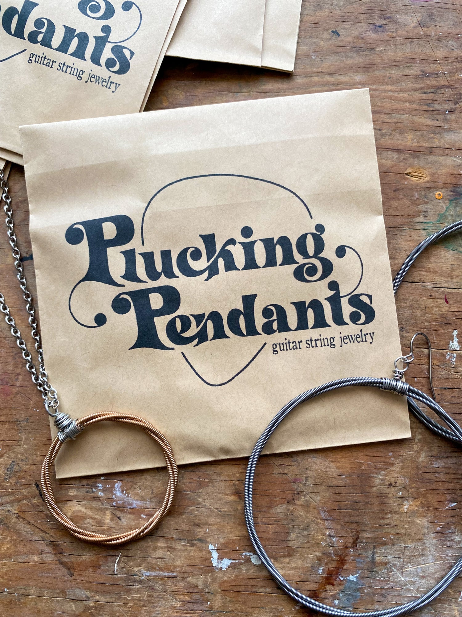Plucking Pendants Guitar String Jewelry & Accessories